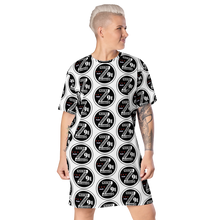 Load image into Gallery viewer, Product mockup