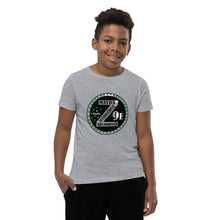 Load image into Gallery viewer, Zoria 9 everyone&#39;s t-shirt green hearts
