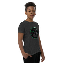 Load image into Gallery viewer, Zoria 9 everyone&#39;s t-shirt green hearts
