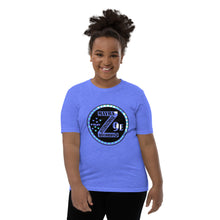 Load image into Gallery viewer, Zoria 9 everyone&#39;s t-shirt turquoise hearts

