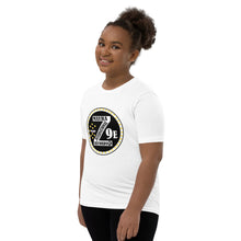 Load image into Gallery viewer, Zoria 9 everyone&#39;s t-shirt yellow hearts
